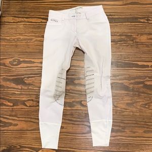 Size 24 Animo Women’s White Breeches